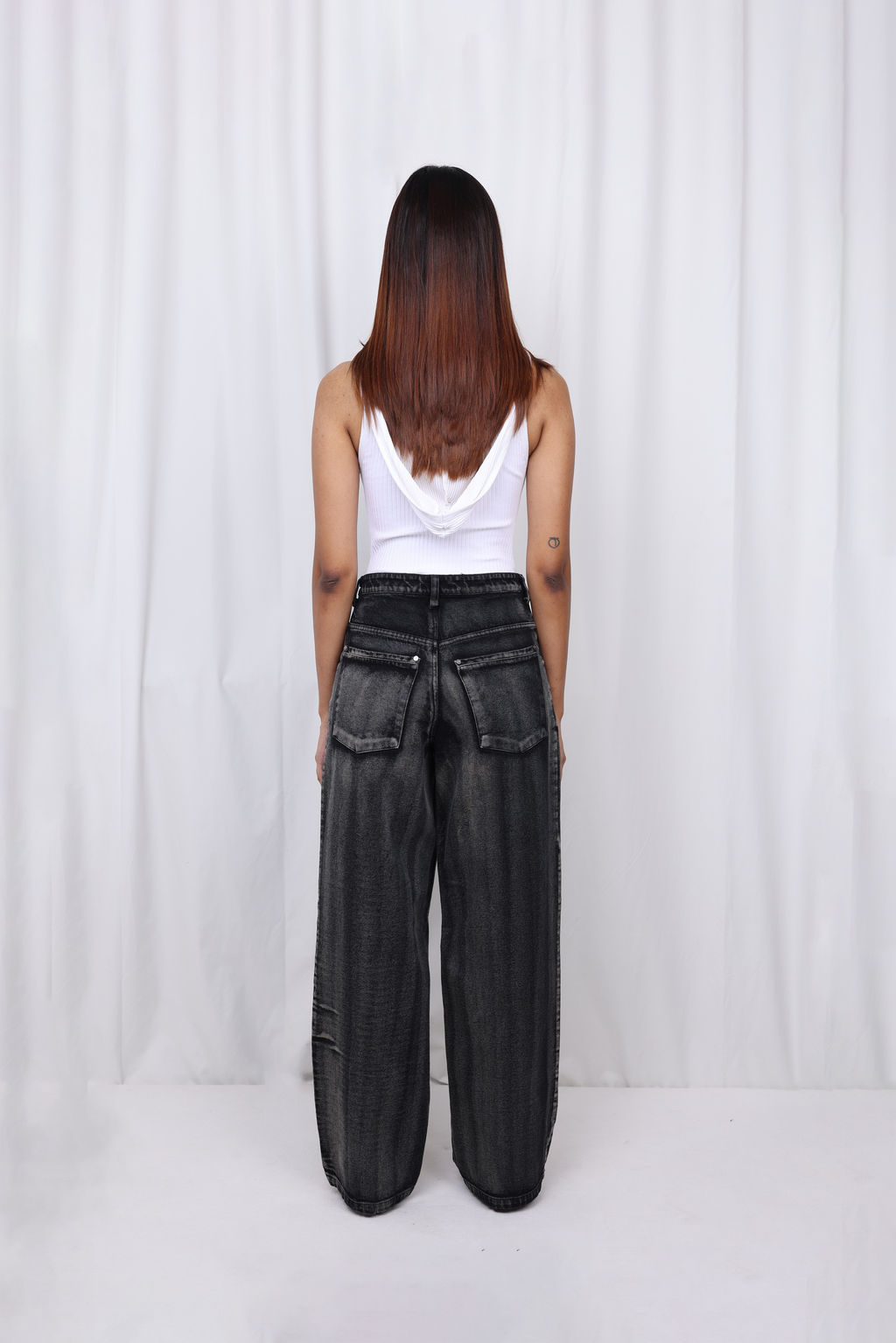 BLACK ELISABETH JEANS / UNISEX